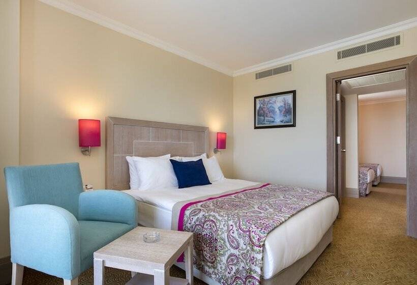 家庭间, Orange County Belek