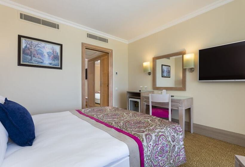 家庭间, Orange County Belek