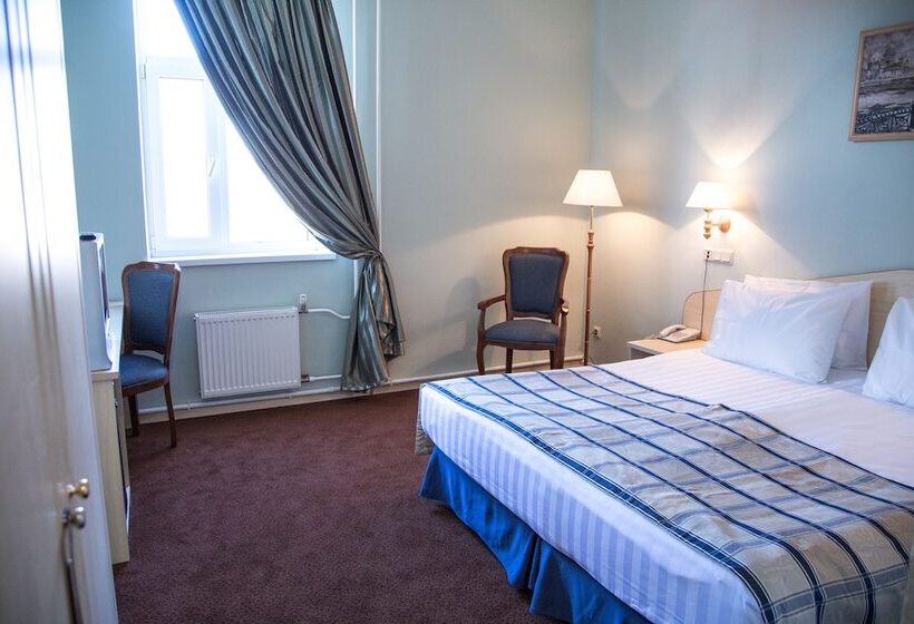 Номер Стандарт, Petro Sport