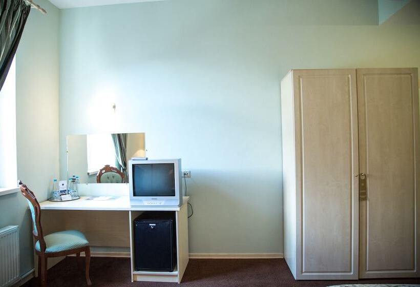 Номер Стандарт, Petro Sport