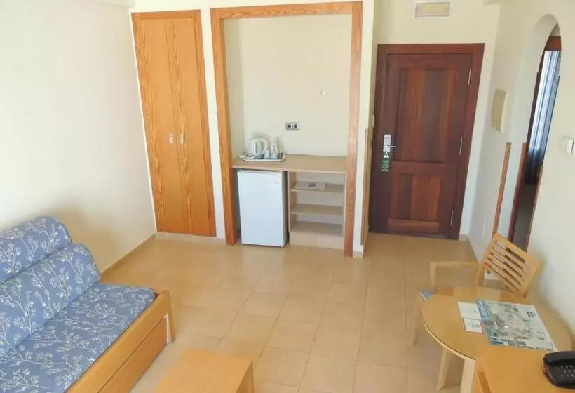اتاق استاندارد با چشم‌انداز دریا, Punta Del Cantal