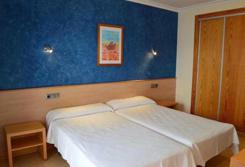 Номер Стандарт, Punta Del Cantal