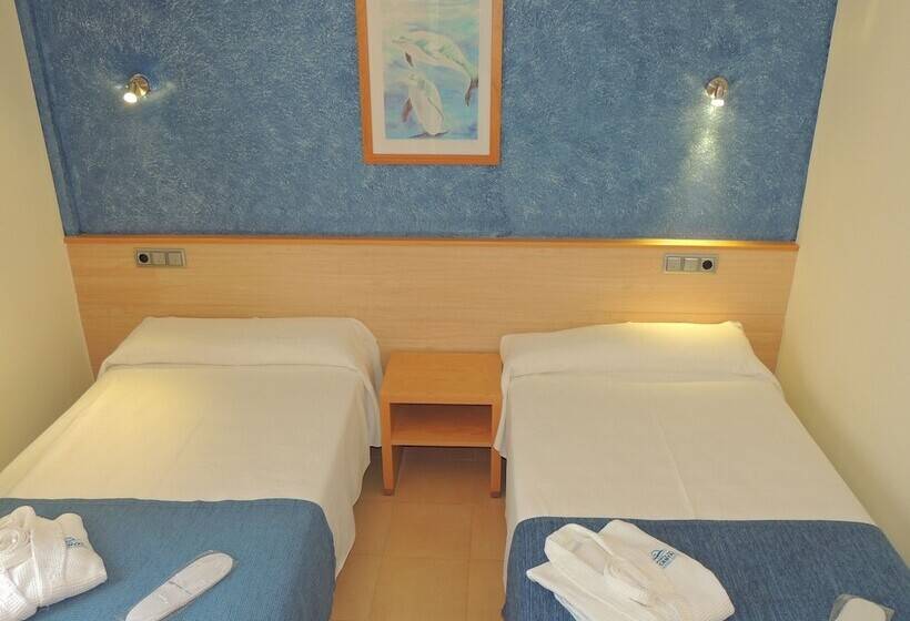 Номер Стандарт, Punta Del Cantal