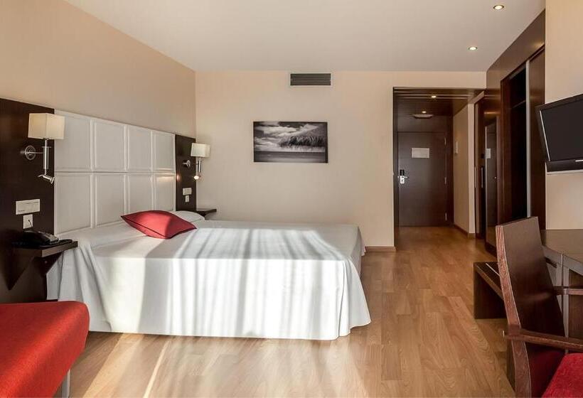 패밀리 룸, Rh Don Carlos & Spa