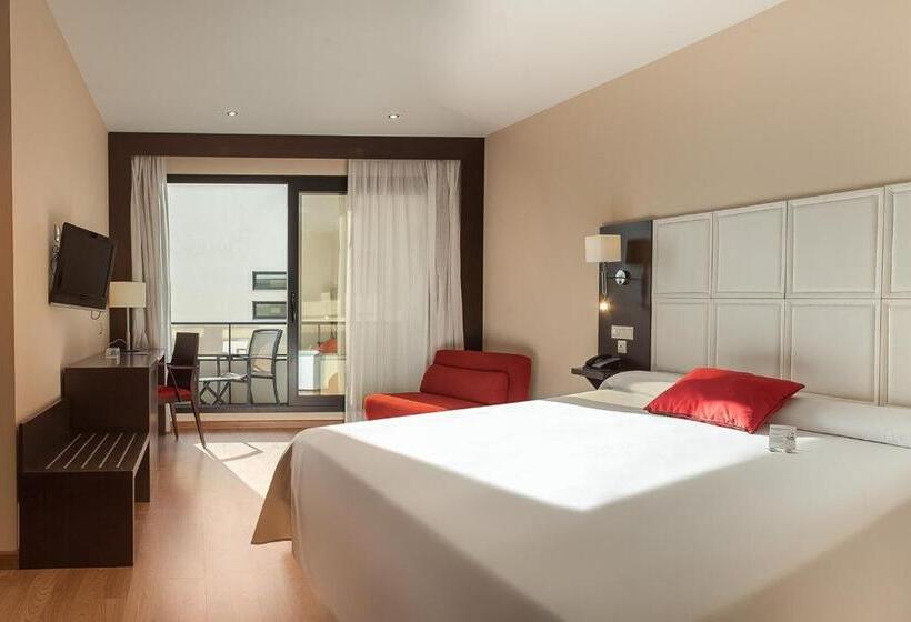 패밀리 룸, Rh Don Carlos & Spa