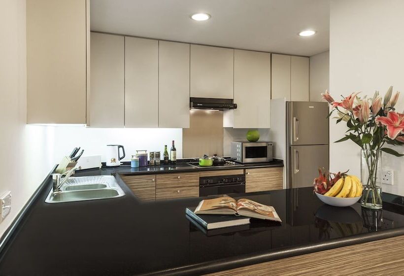 2 Bedroom Premium Apartment, Somerset Chancellor Court