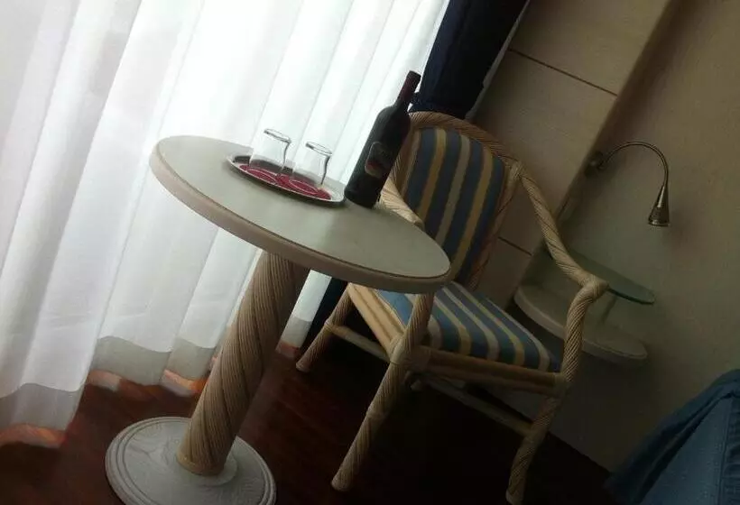 اتاق استاندارد با بالکن, Park Hotel Il Vigneto
