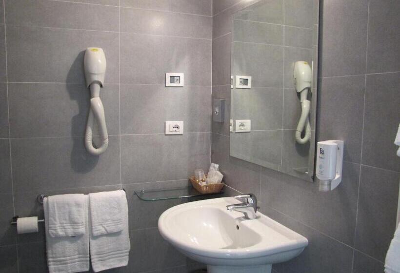 Номер Стандарт с Балконом, Park Hotel Il Vigneto