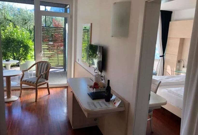 سوییت جونیور, Park Hotel Il Vigneto