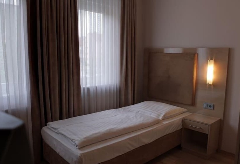 غرفة قياسية فردية, Am Kurfuerstenplatz   Messe