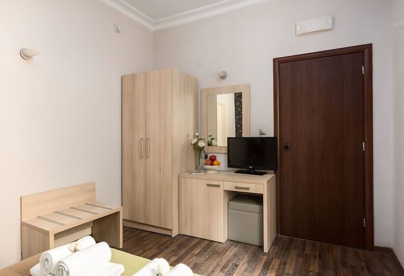 غرفة قياسية فردية, Arion