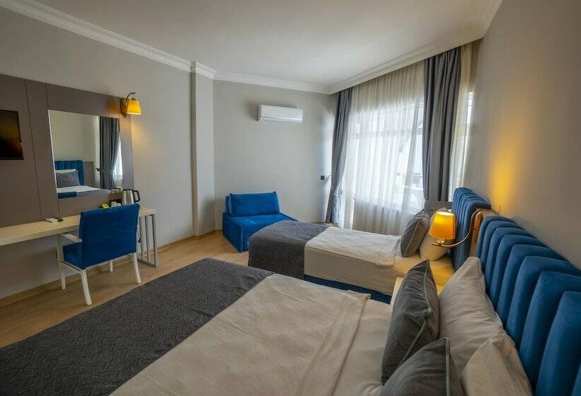 标准三人间, Armas Bella Sun