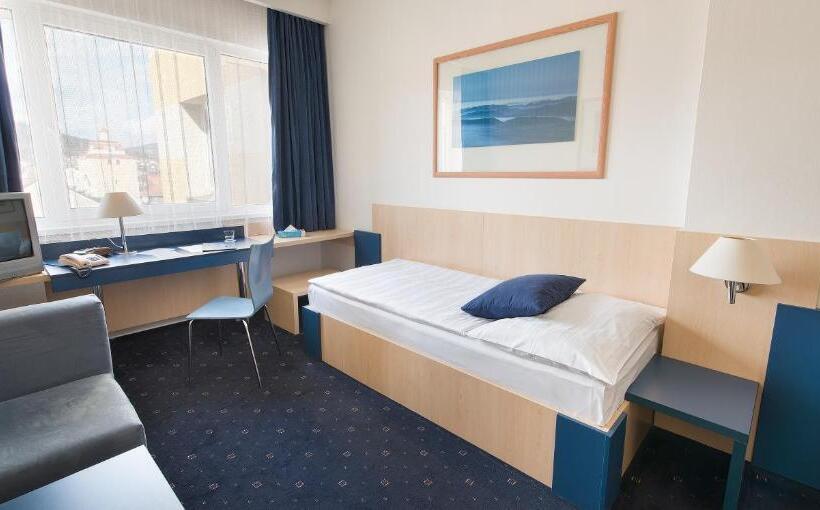 غرفة كومفورت فردية, Grand Litava Beroun