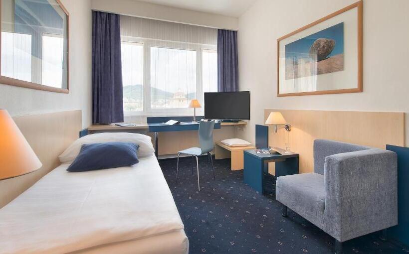 غرفة كومفورت فردية, Grand Litava Beroun