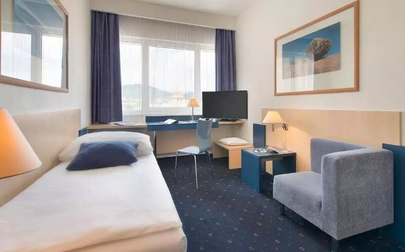 Comfort Yhden Hengen Huone, Grand Litava Beroun