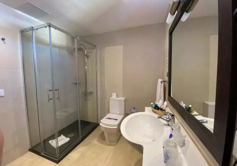 اتاق اکونومی, La Aldea Suites