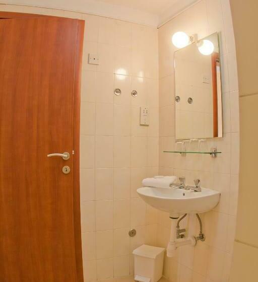 استودیوی استاندارد, Luna Holiday Complex