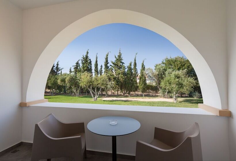 Номер Deluxe, Platanista