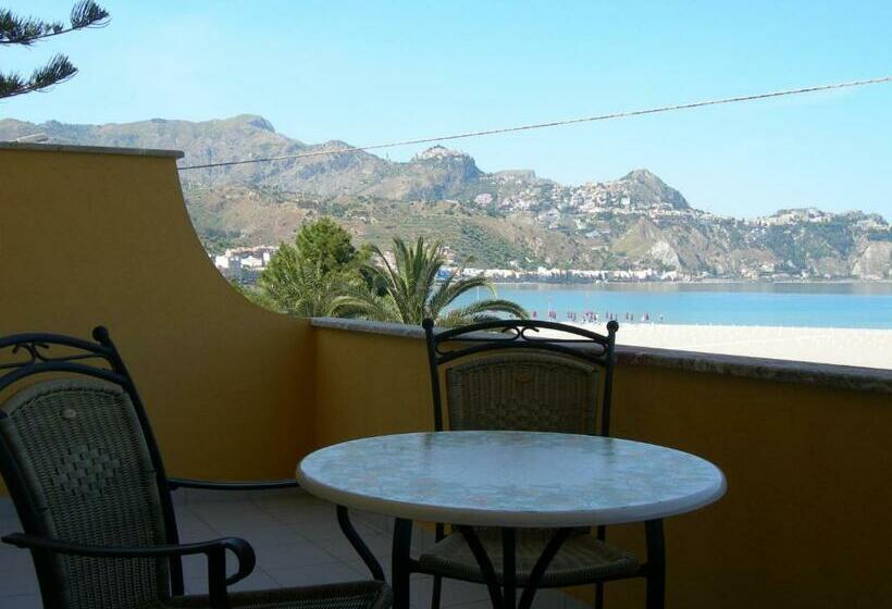 スーペリアールーム, Sabbie D'Oro