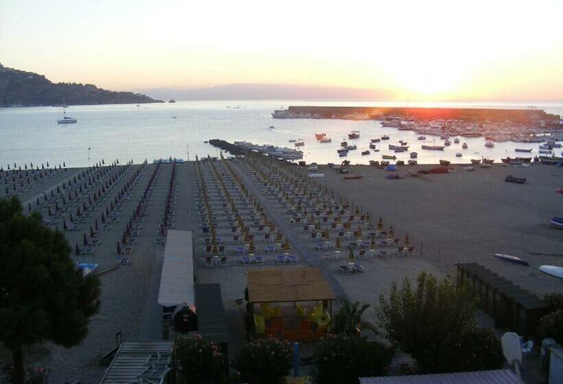 スーペリアールーム, Sabbie D'Oro