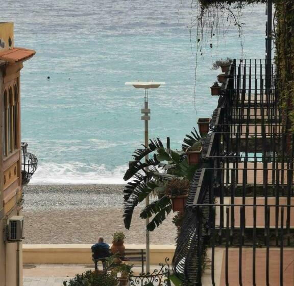 Номер Стандарт Вид на Море, San Pietro