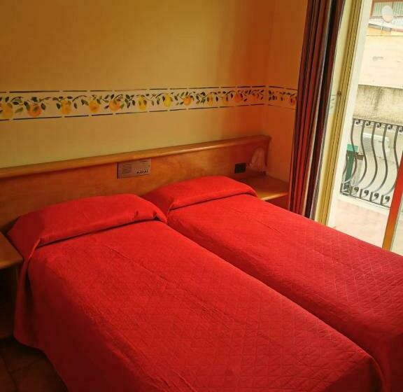 Номер Economy, San Pietro