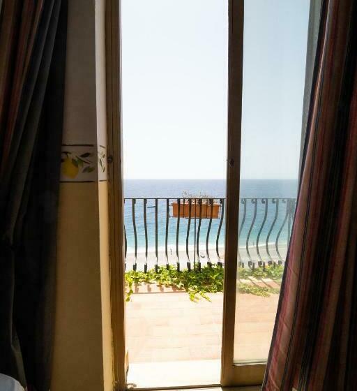 Номер Стандарт Вид на Море, San Pietro