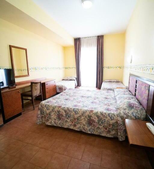 Четырехместный Номер Стандарт, San Pietro