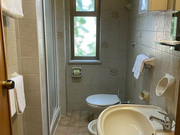 Четырехместный Номер Стандарт, San Pietro