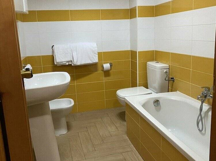 Номер Стандарт с Балконом, San Pietro