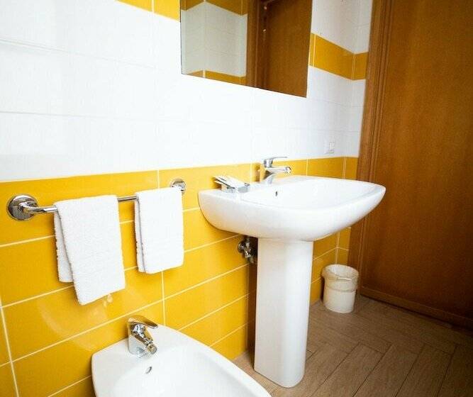 Номер Стандарт с Балконом, San Pietro