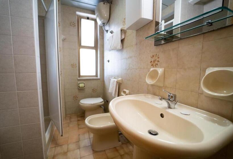 Номер Стандарт Трехместный, San Pietro