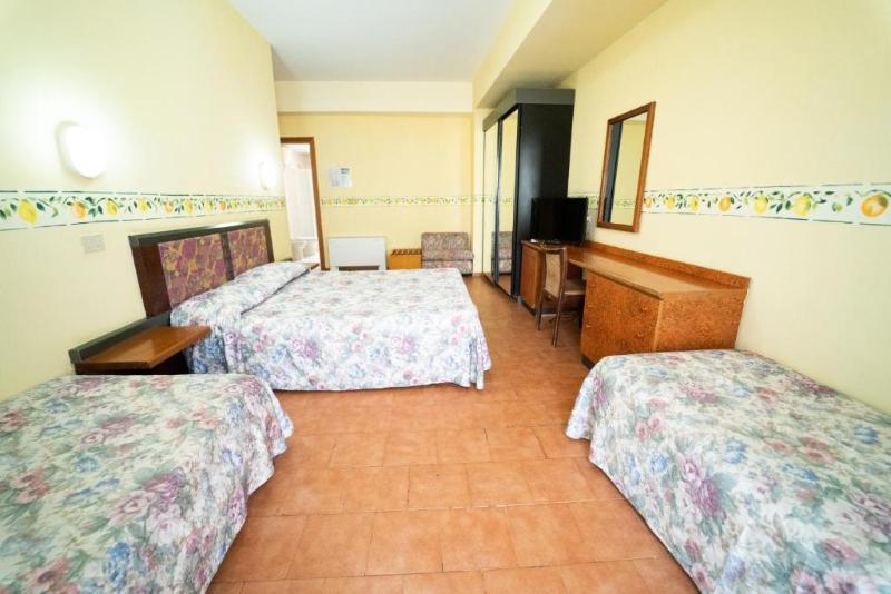 Четырехместный Номер Стандарт, San Pietro