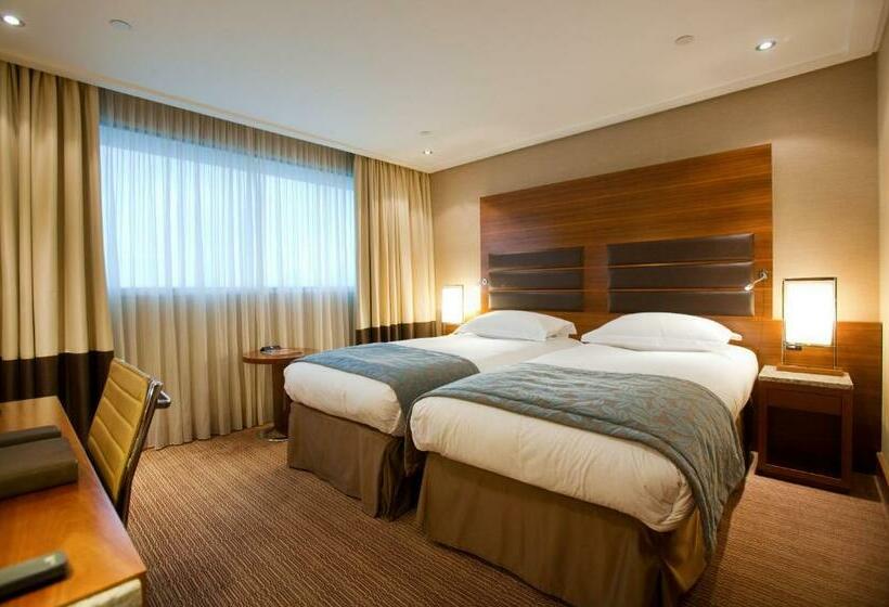 古典房间, Sofitel London Heathrow