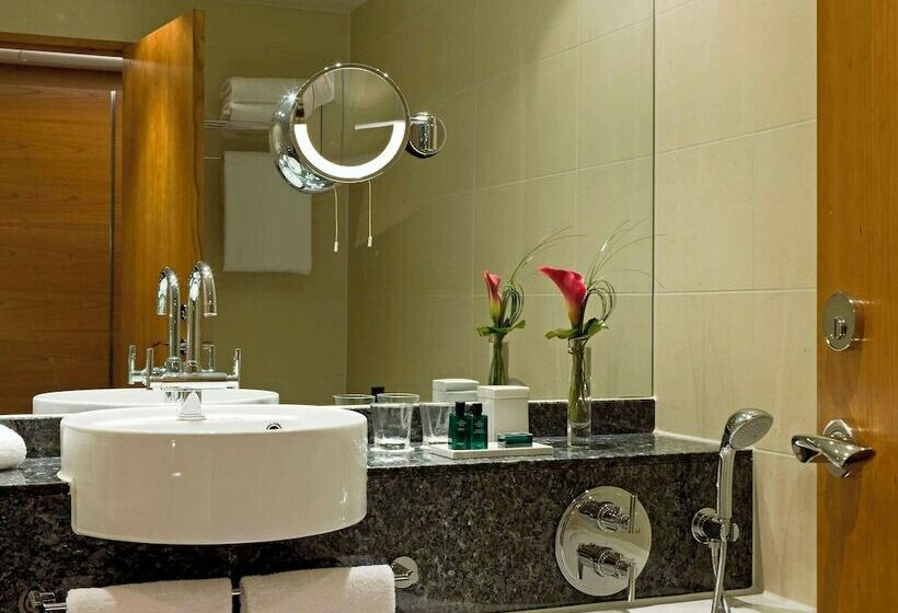 高级大房间, Sofitel London Heathrow