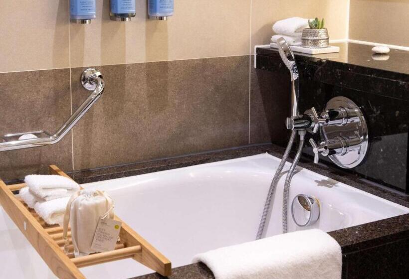 古典房间, Sofitel London Heathrow