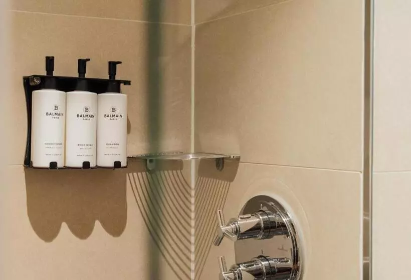 سوییت پرستیژ, Sofitel London Heathrow