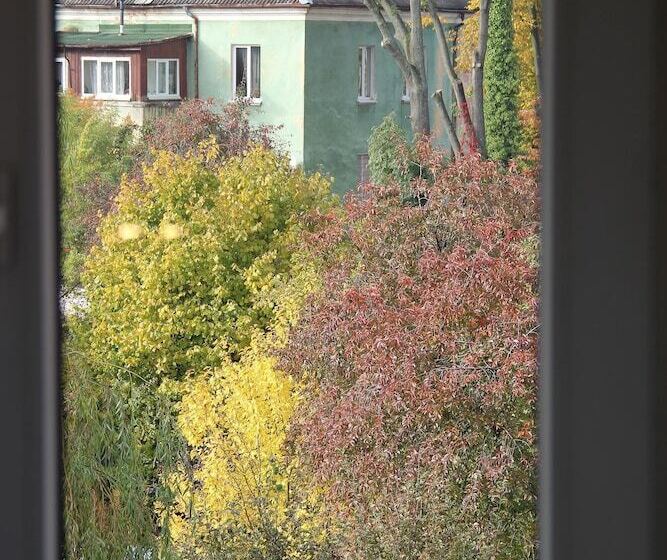 اتاق خانوادگی, Villa Severin