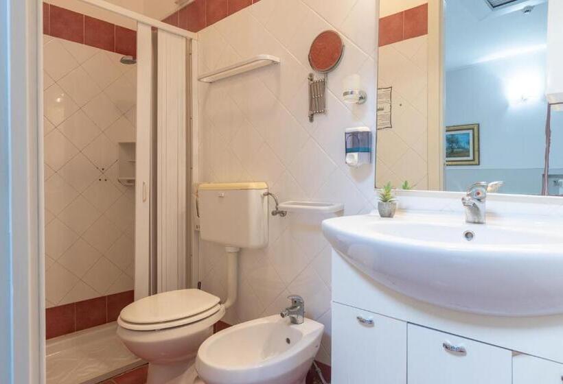 غرفة قياسية ثلاثية, Villa Vacanze Paradiso