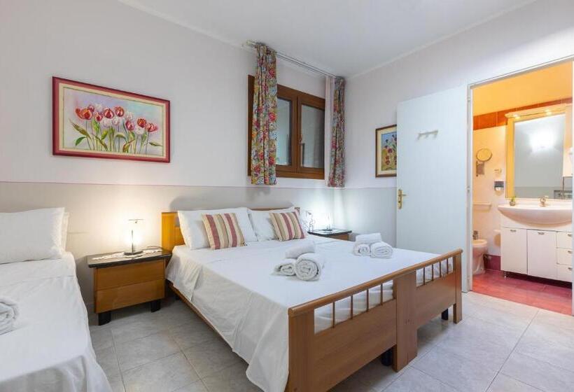 غرفة قياسية ثلاثية, Villa Vacanze Paradiso