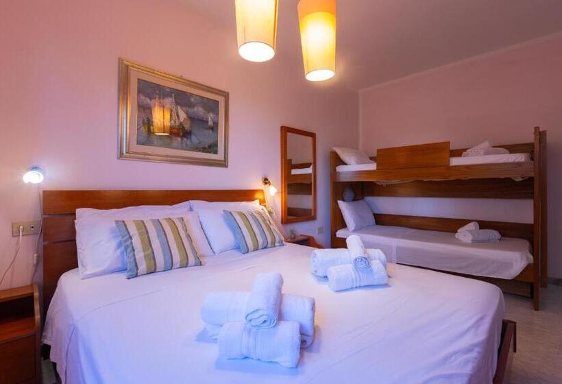 带2个卧室的高级公寓, Villa Vacanze Paradiso
