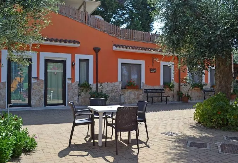Standard Kolmen Hengen Huone, Villa Vacanze Paradiso