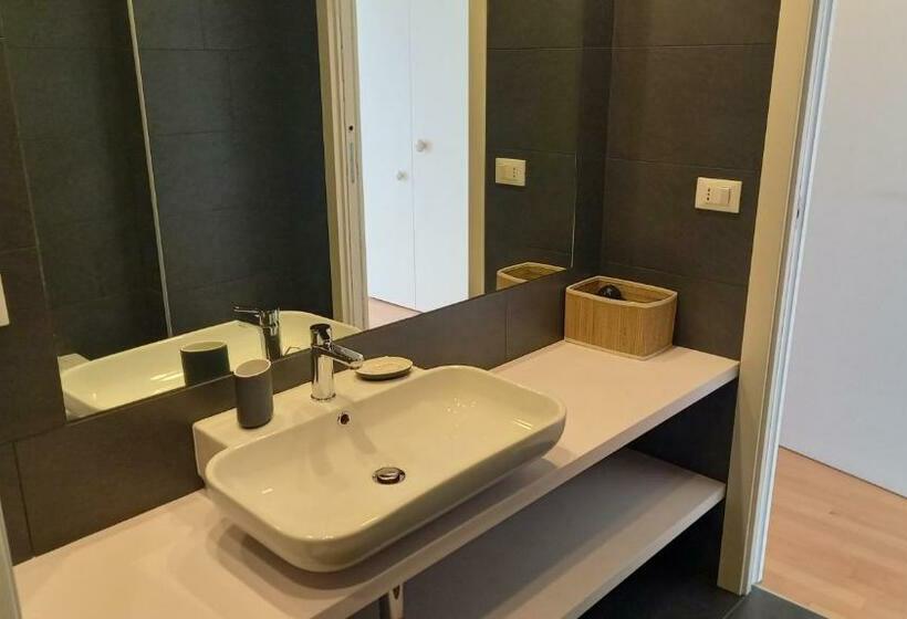 标准间带阳台, Affittacamere Rezzo