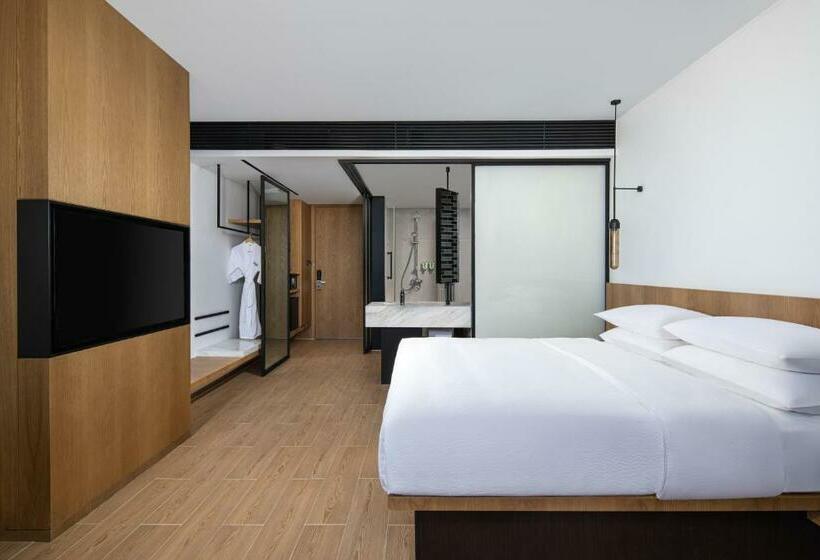 キングサイズベッドのスーペリアルーム, Fairfield By Marriott Guiyang Guanshanhu