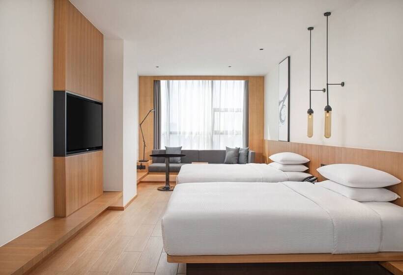 ２ダブルベッドのスタンダードルーム, Fairfield By Marriott Guiyang Guanshanhu