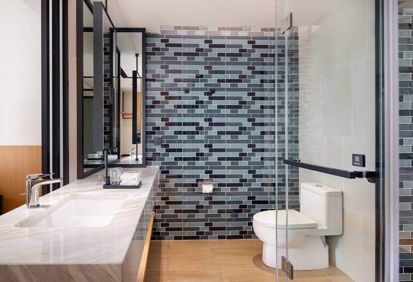 ２ダブルベッドのスタンダードルーム, Fairfield By Marriott Guiyang Guanshanhu