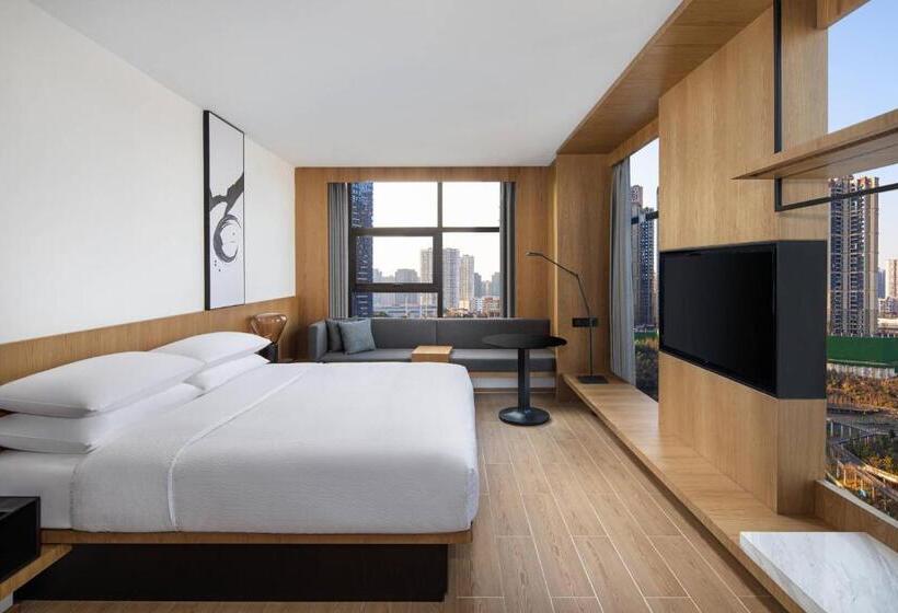 キングサイズベッドのスタンダードルーム, Fairfield By Marriott Guiyang Guanshanhu