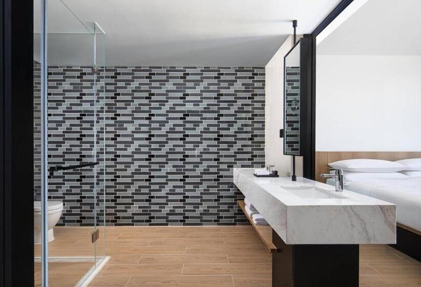 ２ダブルベッドのスタンダードルーム, Fairfield By Marriott Guiyang Guanshanhu