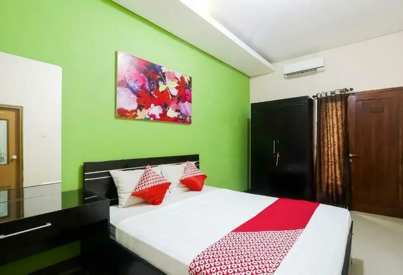 スタンダードルーム, D Waru Homestay Syariah Near Jl Slamet Riyadi Mitra Reddoorz