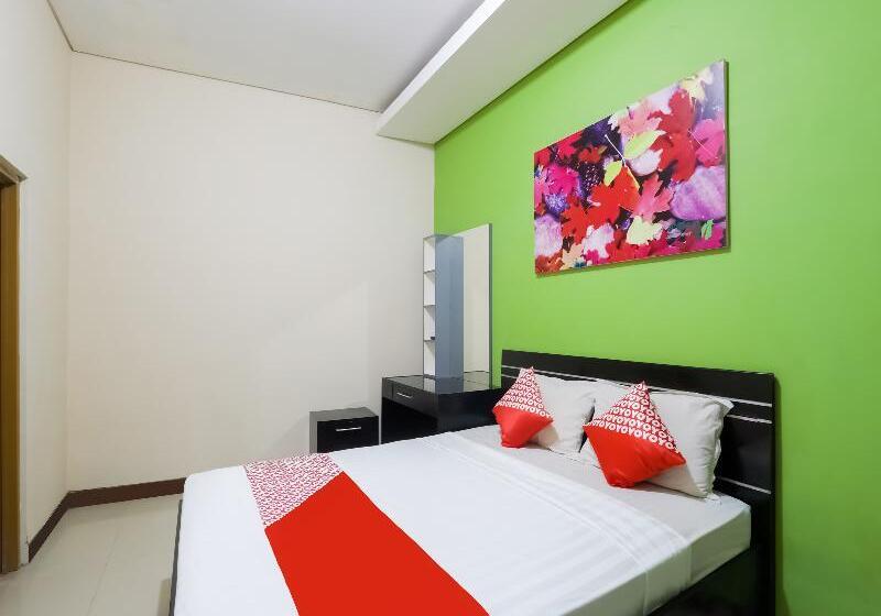 标准间, D Waru Homestay Syariah Near Jl Slamet Riyadi Mitra Reddoorz